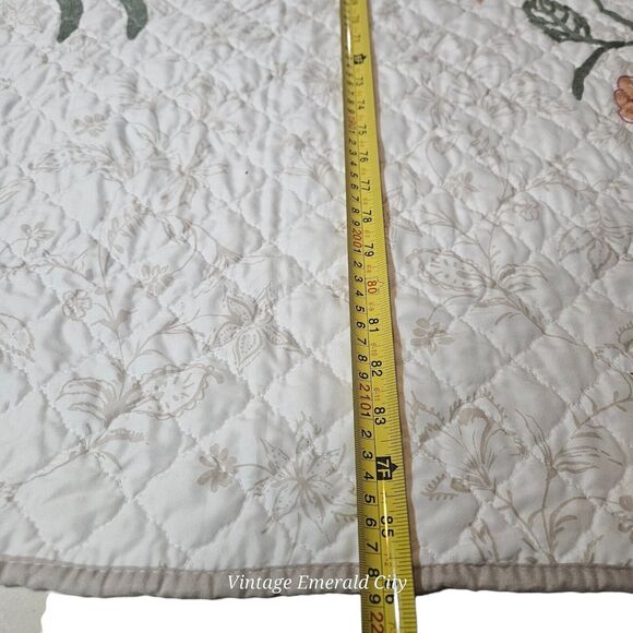 Vtg Double Full size Curio Quilt Reversible Flower Embroidered Bedspread Blanket - Picture 13 of 15